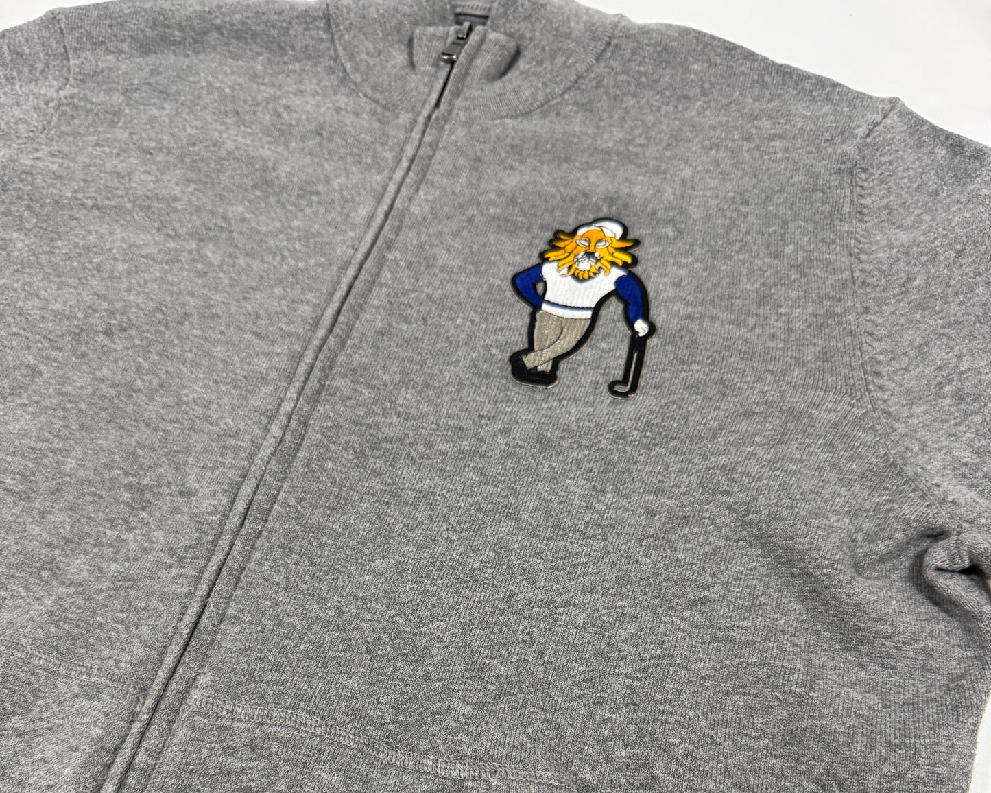 Clubhouse Layer – Heather Gray