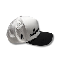 Signature Insignia Hat w/Rope